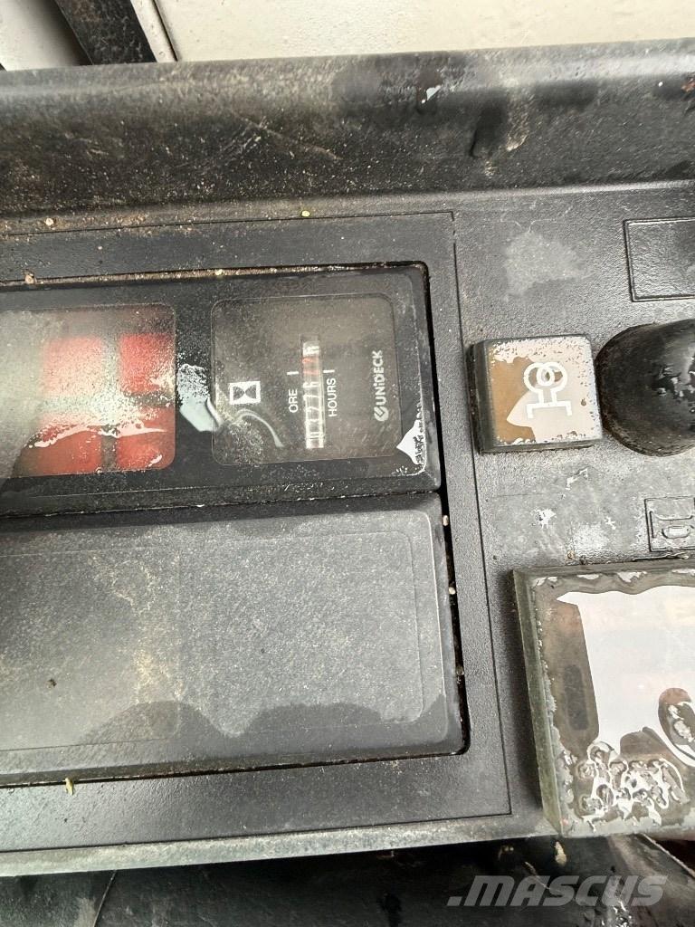 Schaeff HR 12 Mini kotrók < 7t