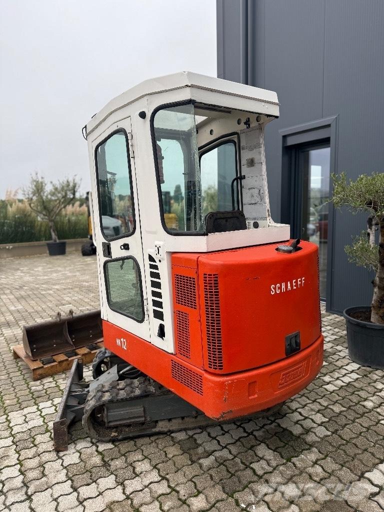 Schaeff HR 12 Mini kotrók < 7t