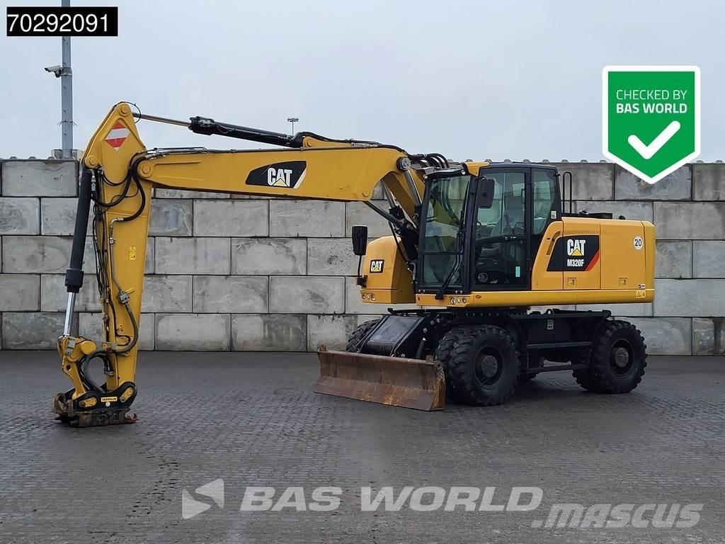 CAT M320 F Gumikerekes kotrók