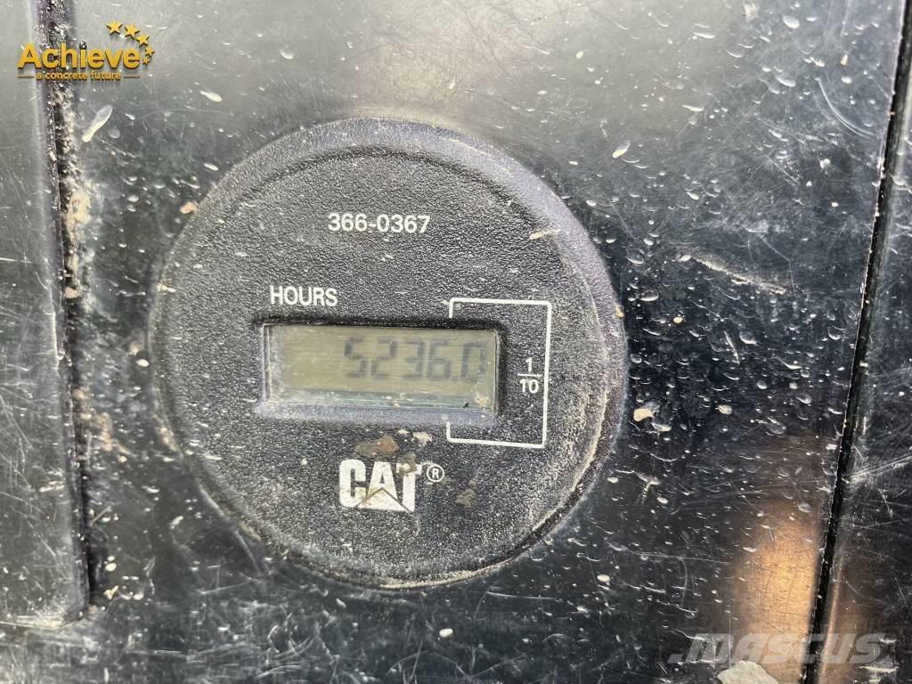 CAT 307E2 Lánctalpas kotrók