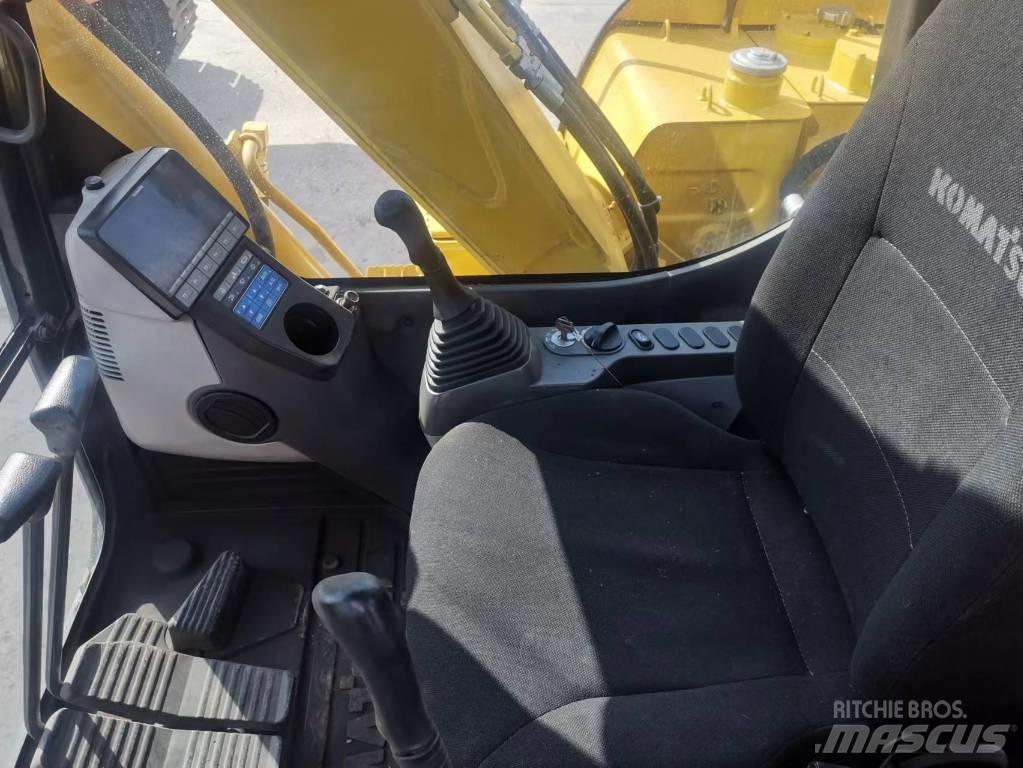 Komatsu PC 70 Lánctalpas kotrók