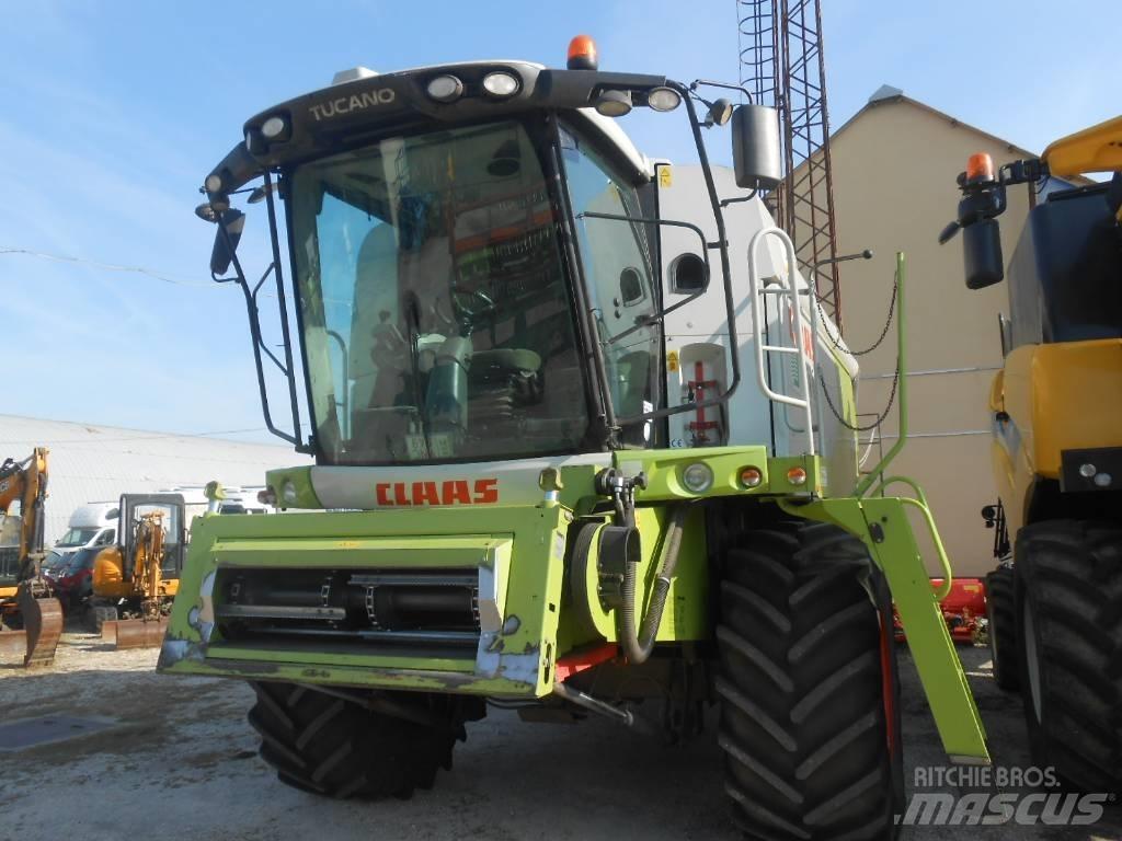 CLAAS Tucano 440 Kombájnok