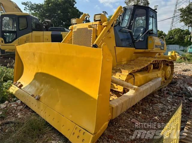 Komatsu D 85 EX lánctalpas dózerek