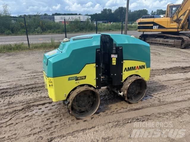 Ammann ARR 1575 Ikerdobos hengerek