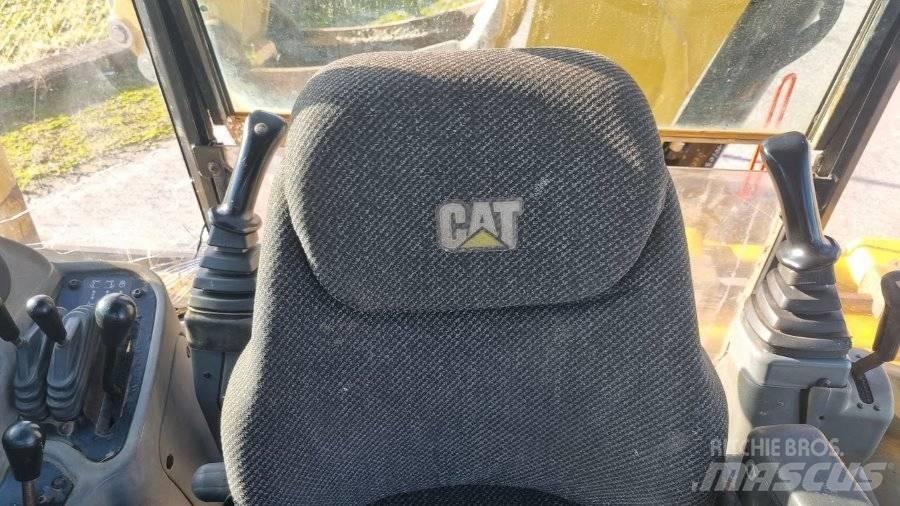 CAT 432D Kotrórakodók