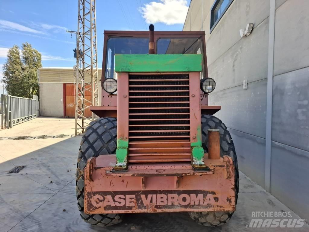 CASE Vibromax W1102D Egydobos hengerek
