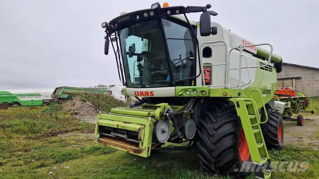 CLAAS Lexion 670 Kombájnok