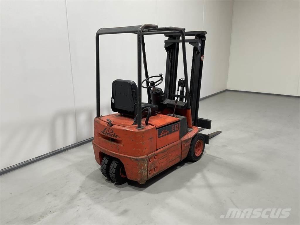 Linde E12 Elektromos targoncák