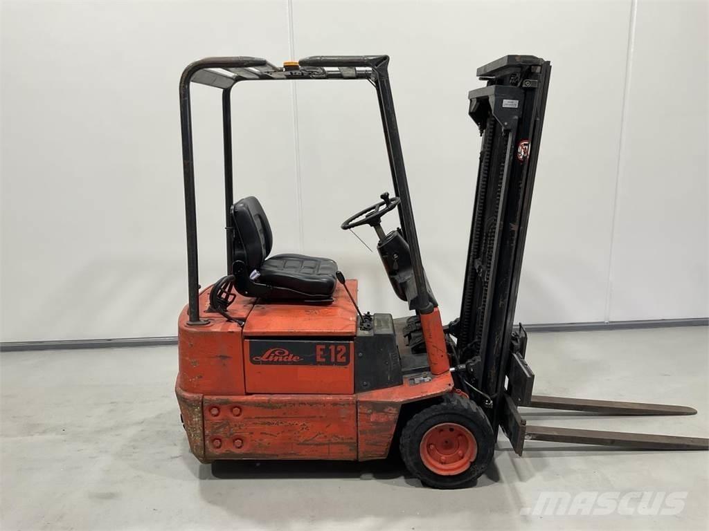 Linde E12 Elektromos targoncák