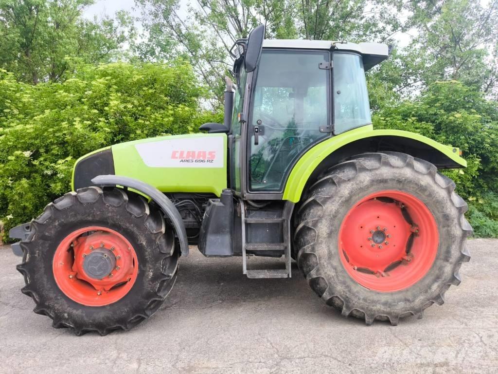 CLAAS Ares 696 RZ Traktorok