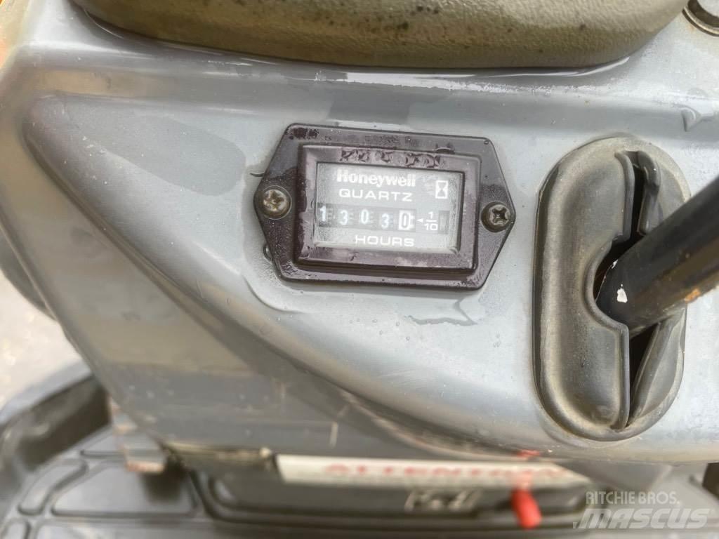 Yanmar SV08 (AH930) Mini kotrók < 7t