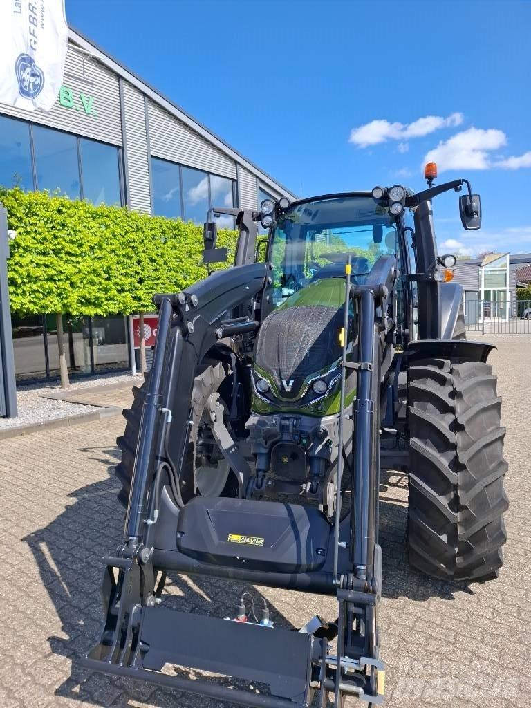 Valtra G 125 Active Traktorok
