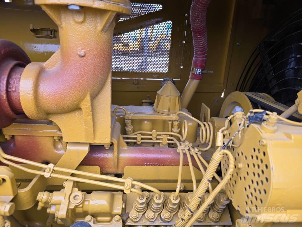 CAT D7G lánctalpas dózerek