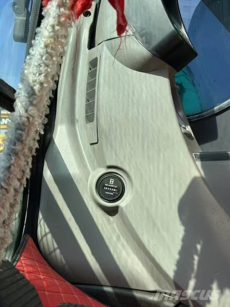 Kobelco SK 200 LC I Lánctalpas kotrók