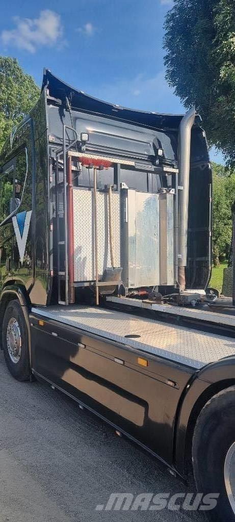Scania R660 Horgos rakodó teherautók