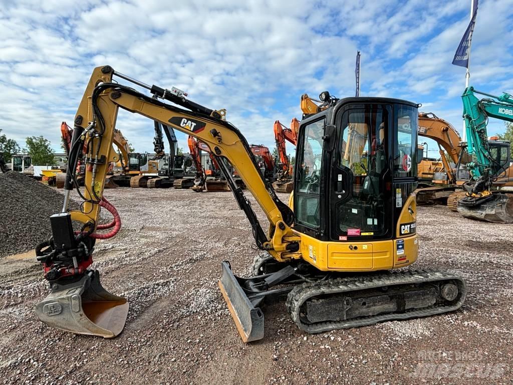 CAT 303.5 E CR Mini kotrók < 7t
