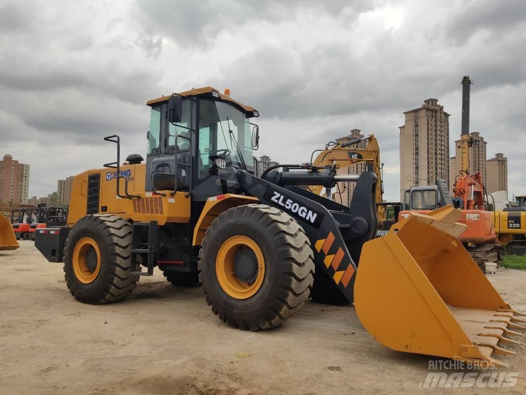 XCMG ZL50G Gumikerekes homlokrakodók