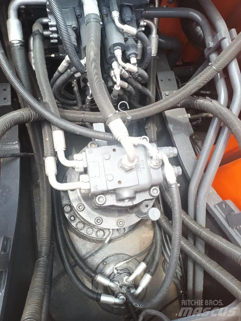 Doosan DX 225LC-9C Lánctalpas kotrók
