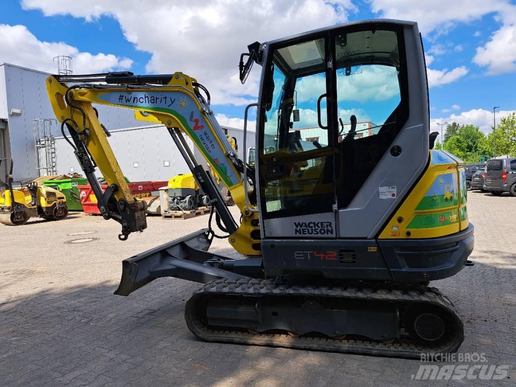 Wacker Neuson ET42 Lánctalpas kotrók
