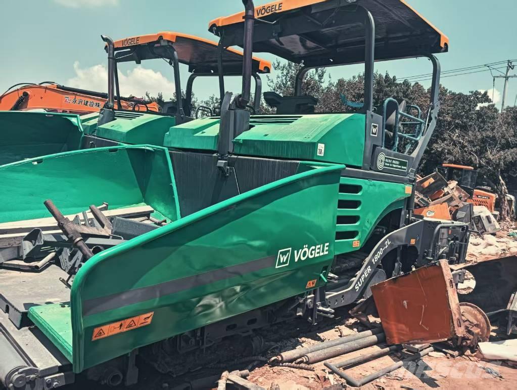 Vögele 1800-3 Aszfalt terítõ gépek