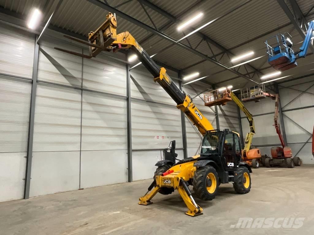 JCB 535-125 Teleszkópos rakodók