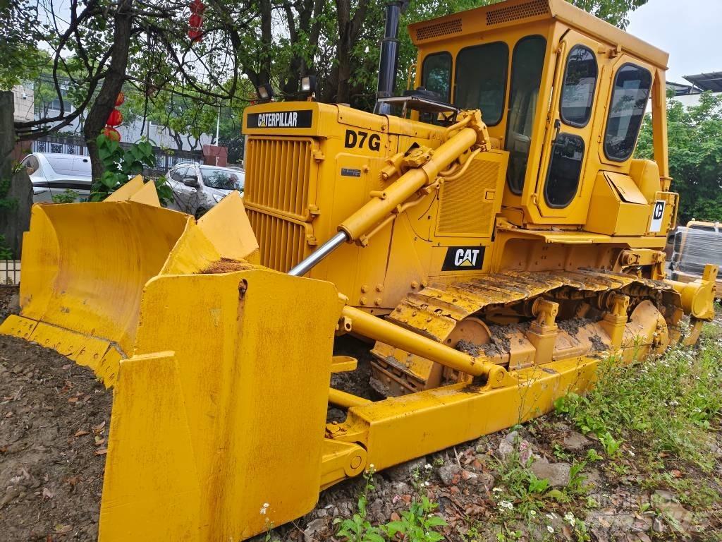 CAT D 7 G lánctalpas dózerek