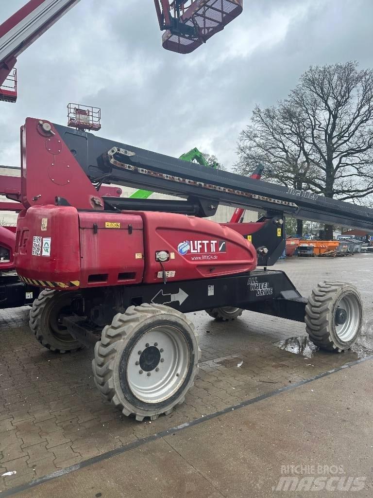 JLG M 600 JP Karos emelők