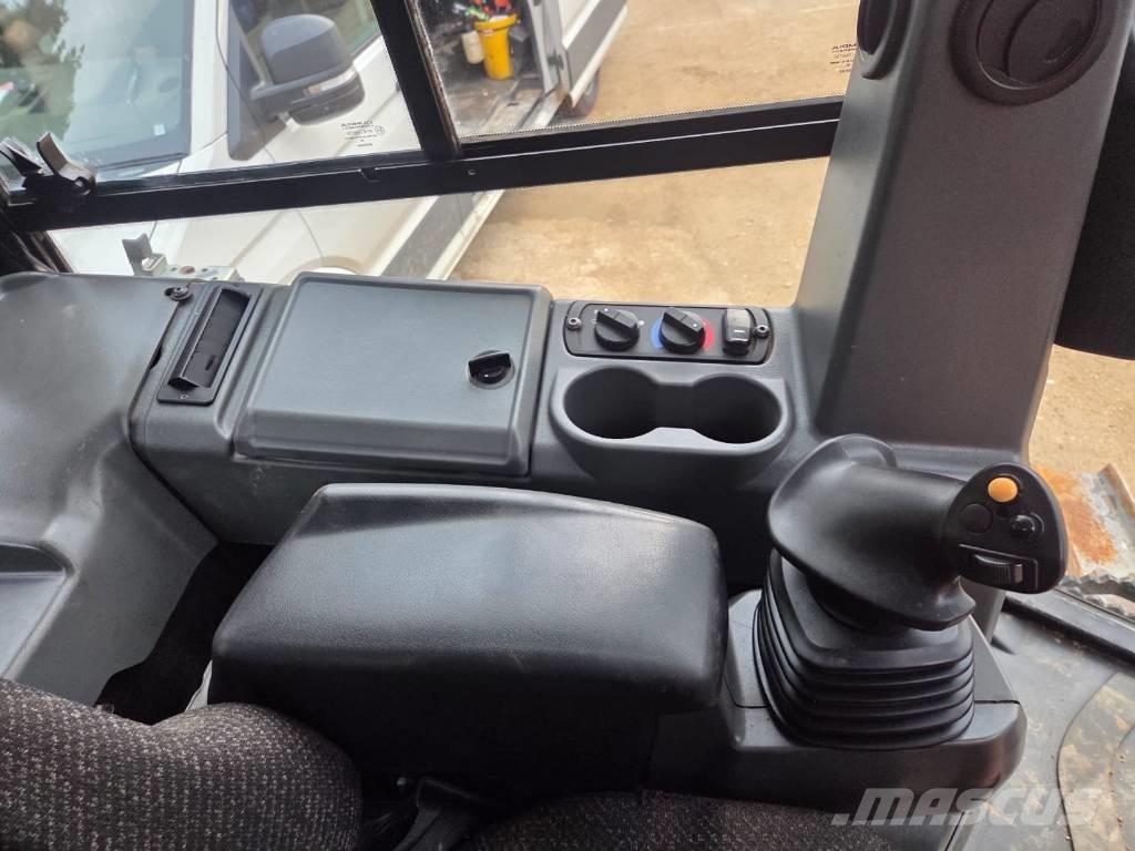 CAT D 5 K 2 LGP lánctalpas dózerek