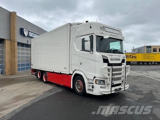 Scania S 650 Dobozos teherautók