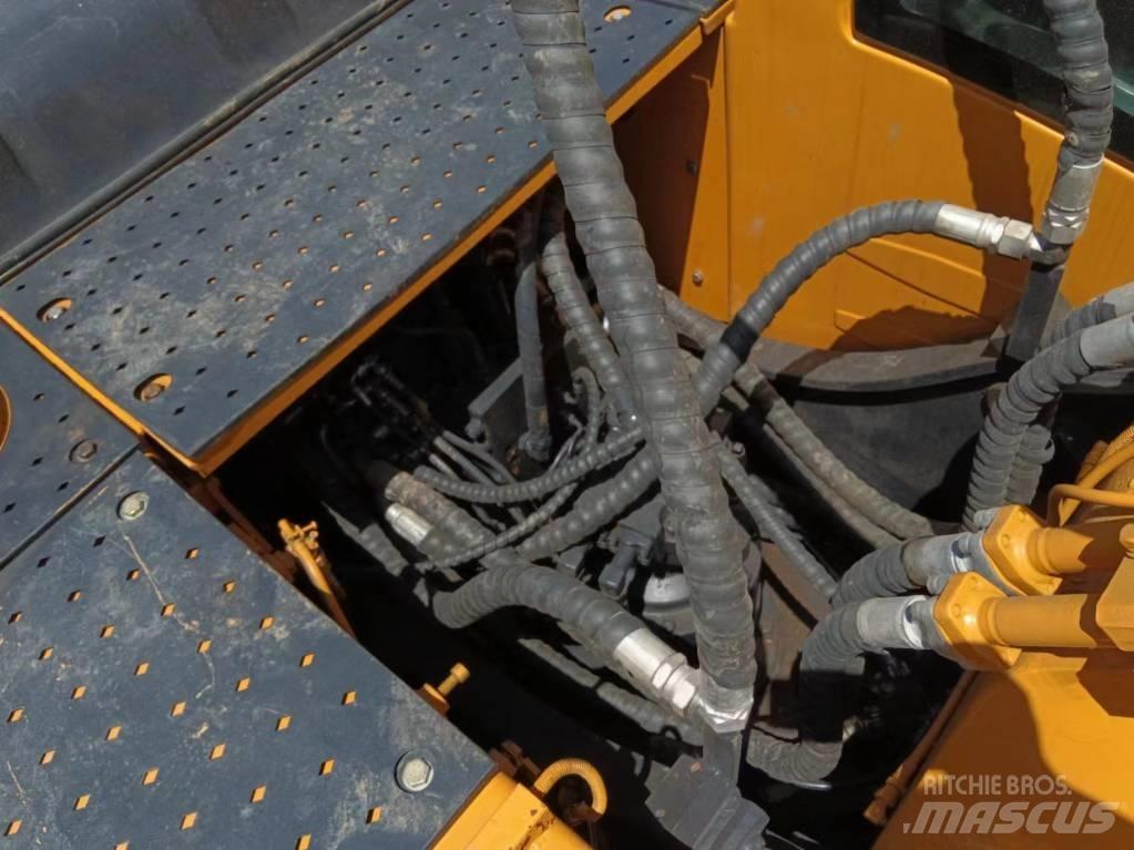 CAT 307 Lánctalpas kotrók