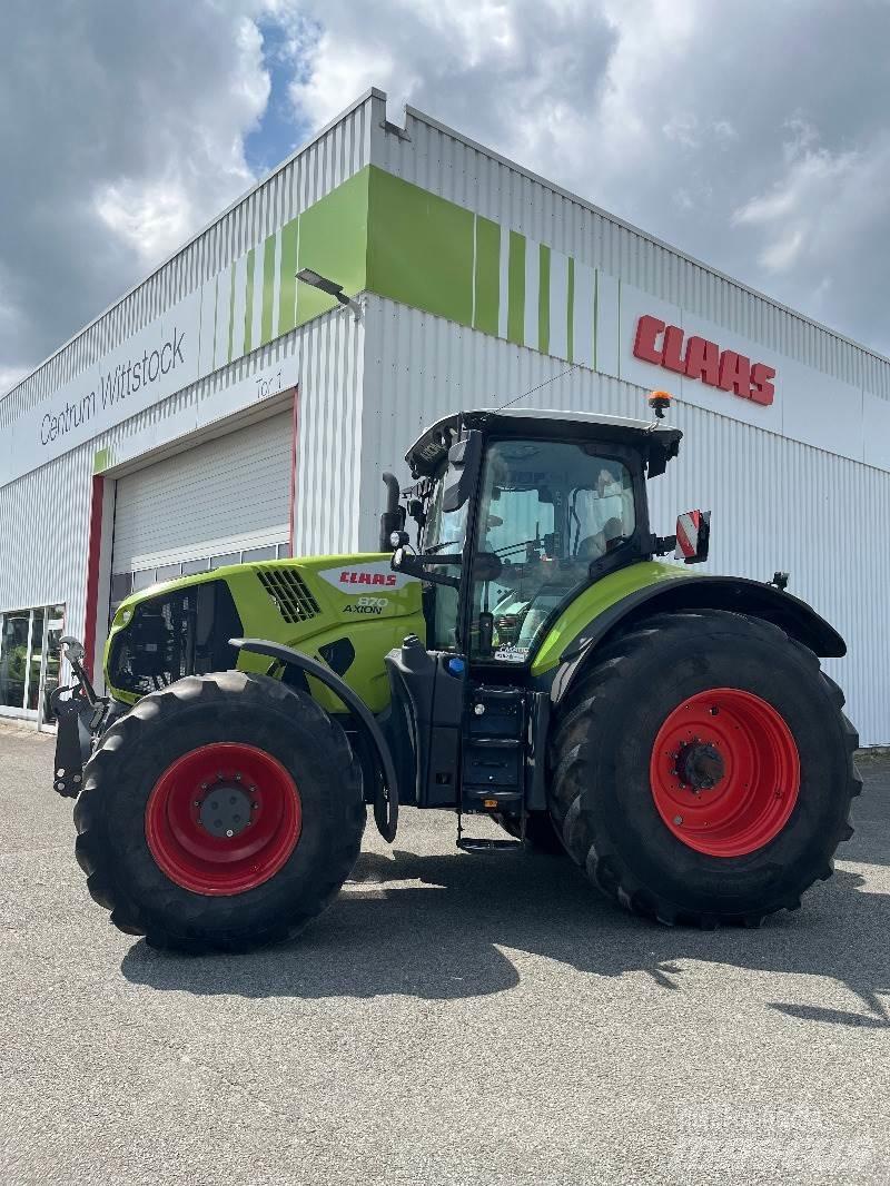 CLAAS Axion 870 Traktorok