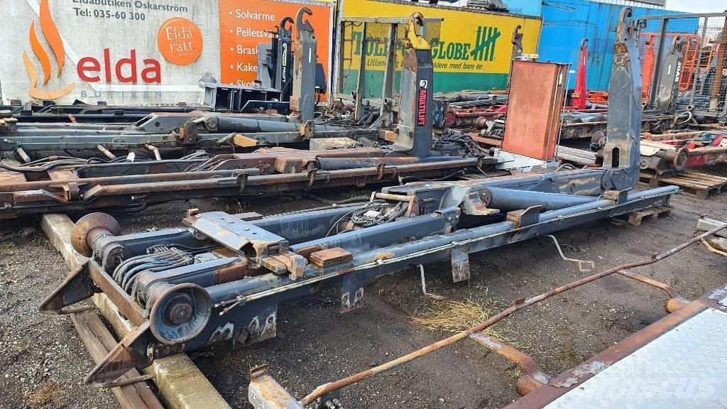  Hooklift DAMAGED Emelőhorgos rakodó
