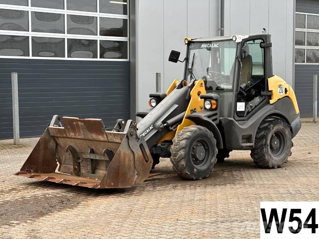 Mecalac AX 850 Gumikerekes homlokrakodók