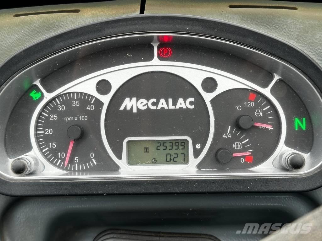 Mecalac AX 850 Gumikerekes homlokrakodók
