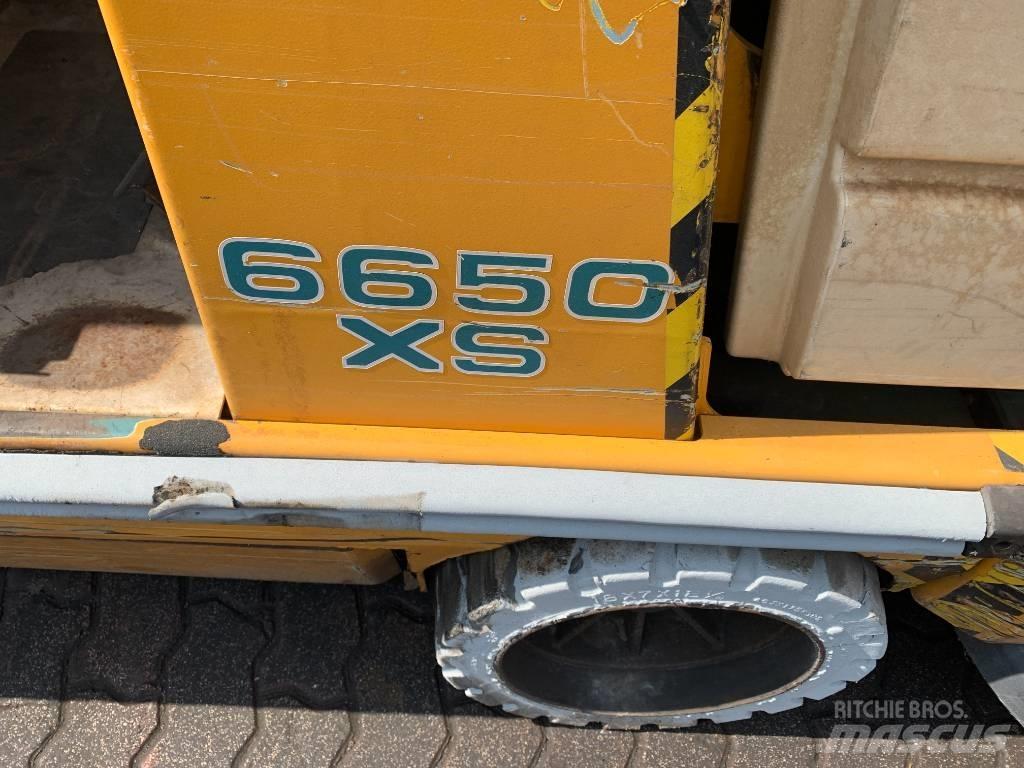 Tennant 6650D      V-2809 Egyéb kommunális gépek