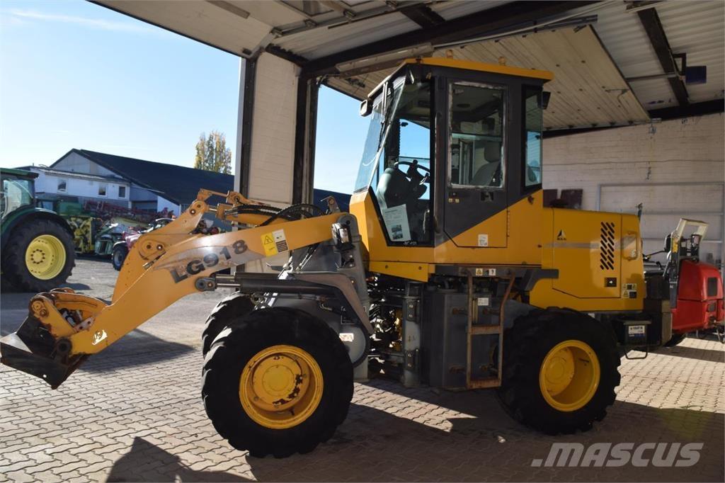 SDLG LG 918 Gumikerekes homlokrakodók