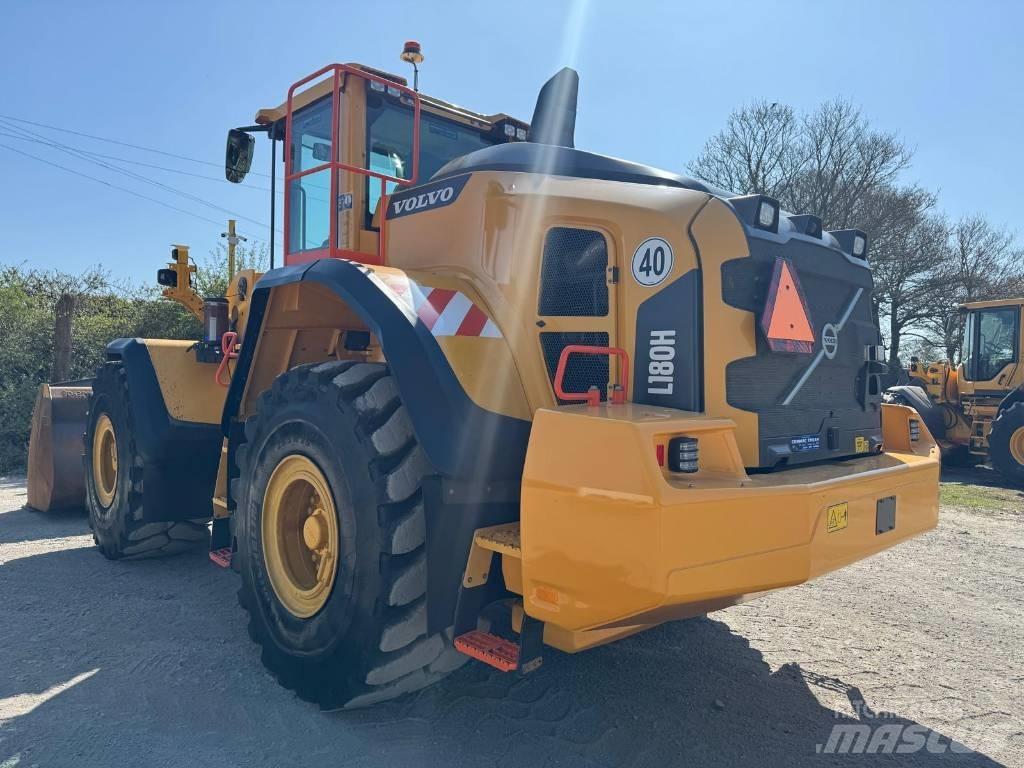 Volvo L 180 H Gumikerekes homlokrakodók