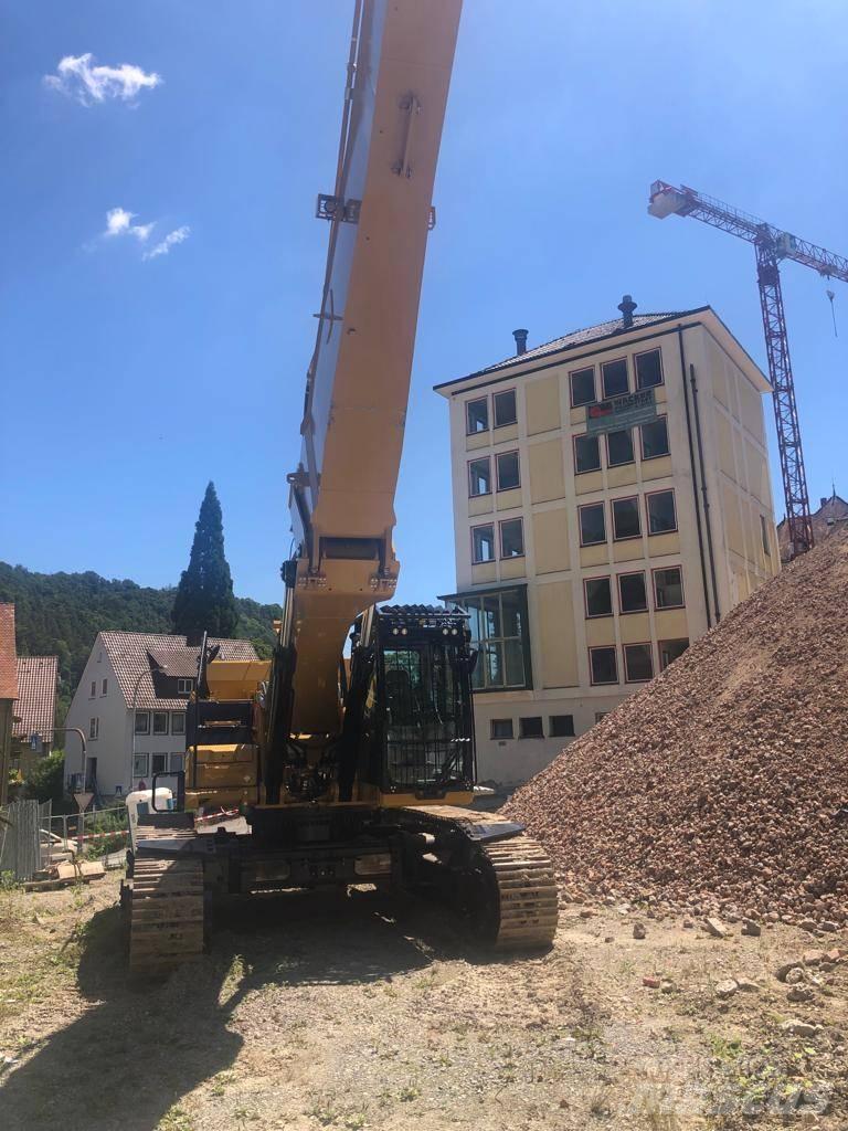 CAT 352 Bontásra használt kotrók