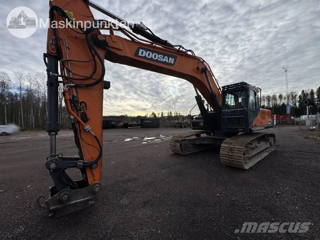 Doosan DX 300 LC Lánctalpas kotrók