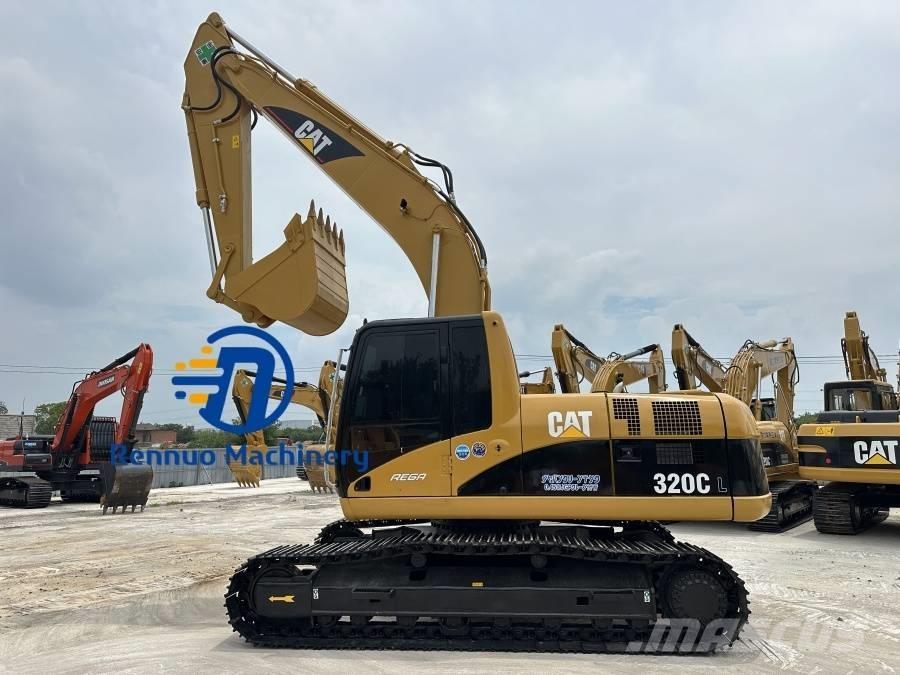 CAT 320 C L Lánctalpas kotrók