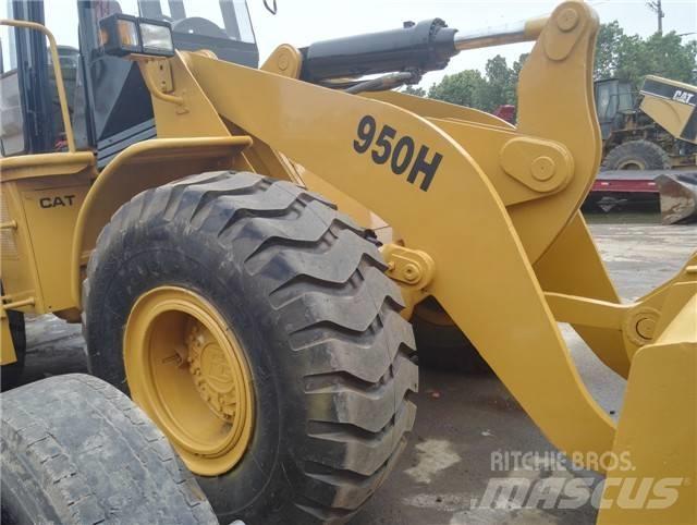 CAT 950 H Gumikerekes homlokrakodók