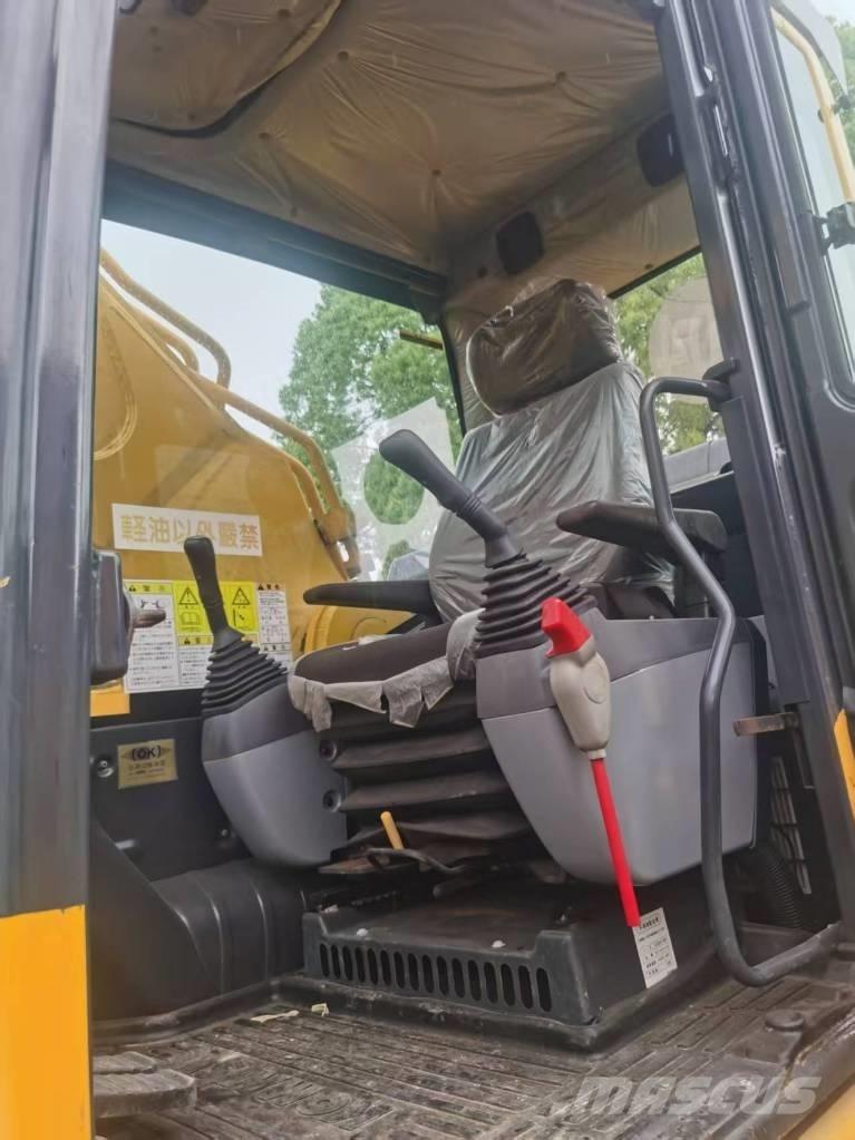 Komatsu PC 450-8 Lánctalpas kotrók