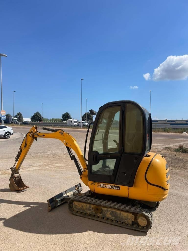 JCB 8020 Mini kotrók < 7t