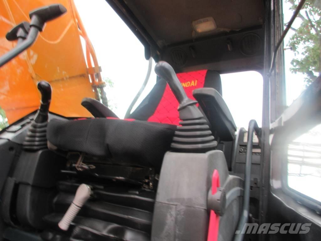 Hyundai R305 LC-9T Lánctalpas kotrók