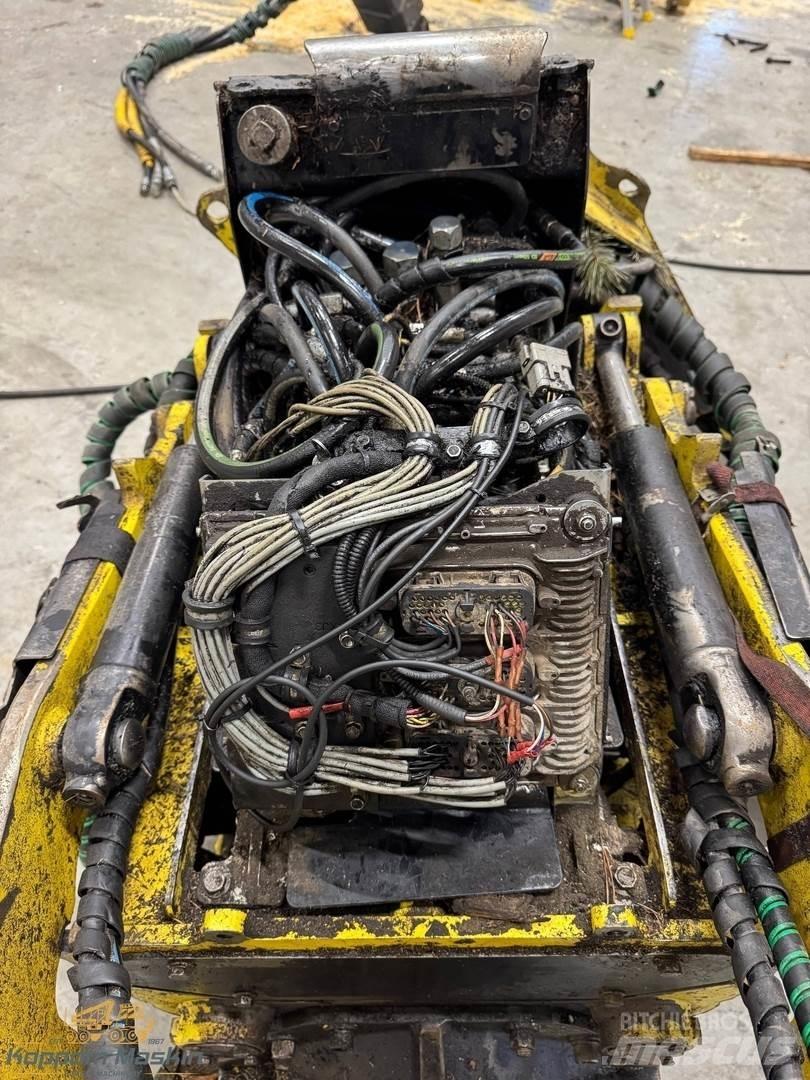 John Deere H415 Betakarító fejek