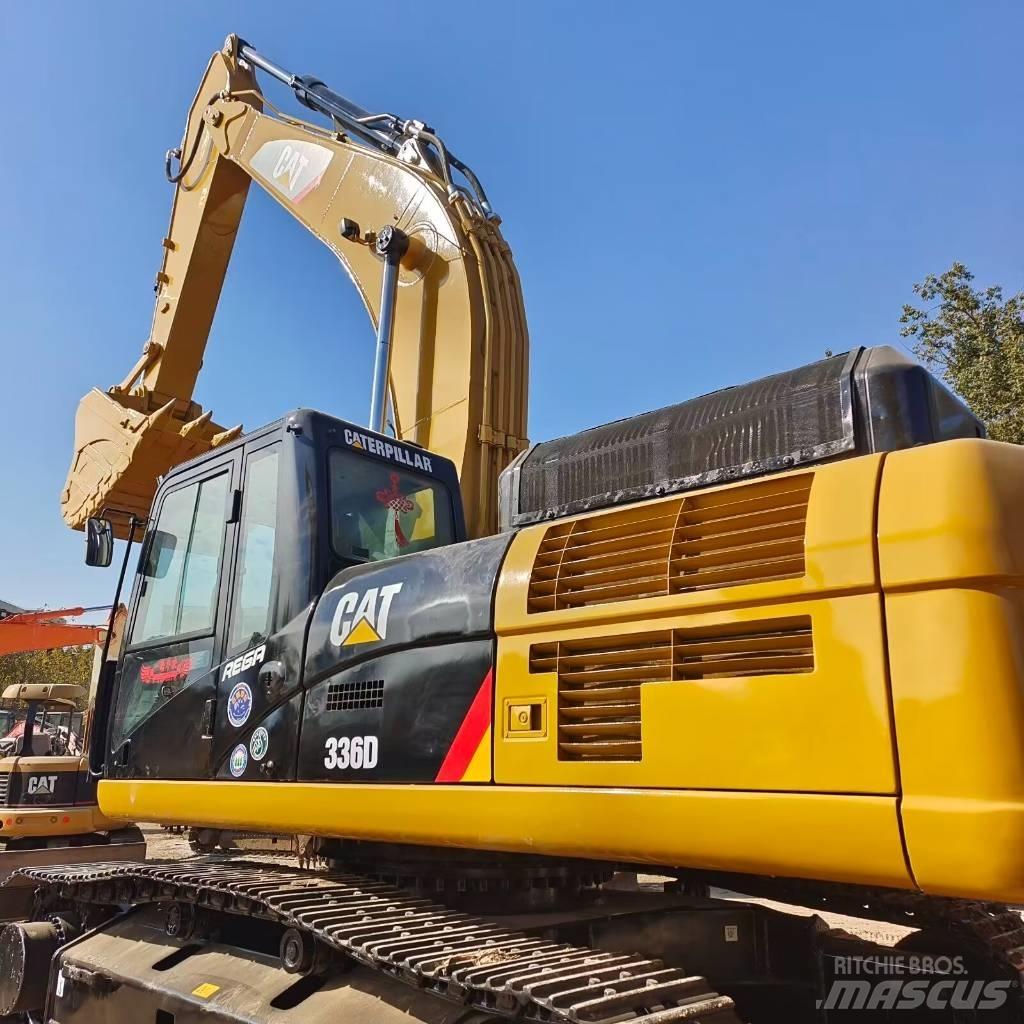CAT 336 D L Lánctalpas kotrók