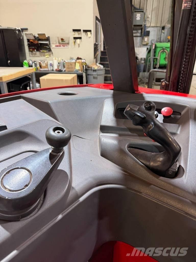 Raymond 410C30TT Tolóoszlopos targonca