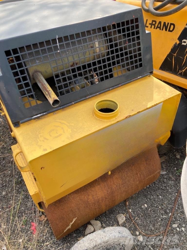 Bomag BW 75 AD Ikerdobos hengerek