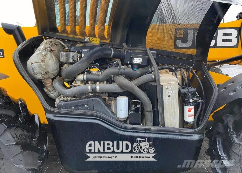 JCB 541-70 Agripro Teleszkópos gumikerekes rakodók
