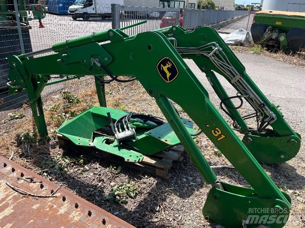 John Deere 731 Homlokrakodók és kotrók